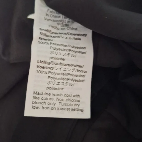 3/$20--J. Crew Black Button-Up Blouse, Cropped, Long Sleeves - Picture 14 of 14